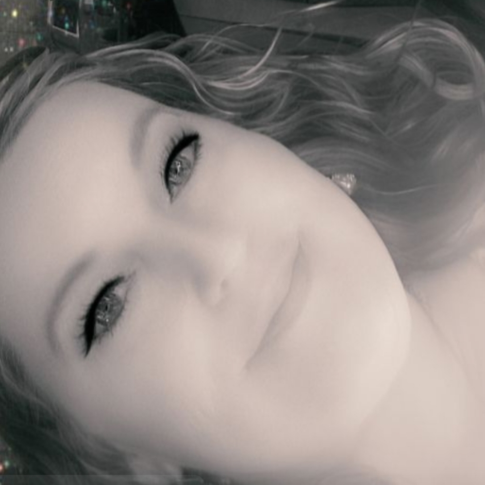 Meet your Posher, Kristina